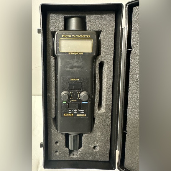 EXTECH 461825 Combination Photo-Tachometer and Stroboscope w/ Case Calibrated - Picture 3 of 14